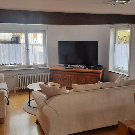 Villa Lindenhof - Zentral Zwischen Marburg Und Giessen-Wetzlar à Weimar  Extérieur photo