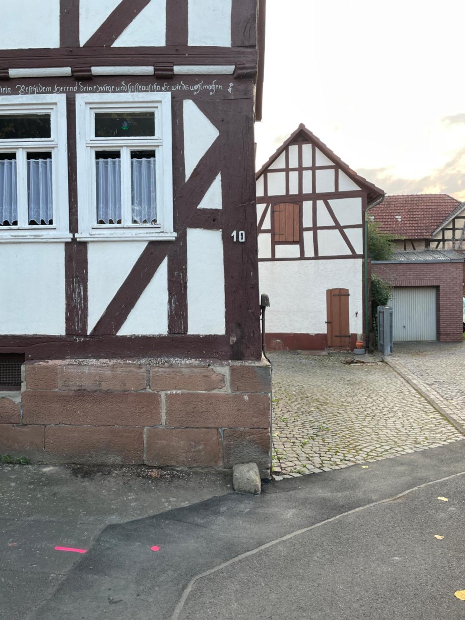 Villa Lindenhof - Zentral Zwischen Marburg Und Giessen-Wetzlar à Weimar  Extérieur photo